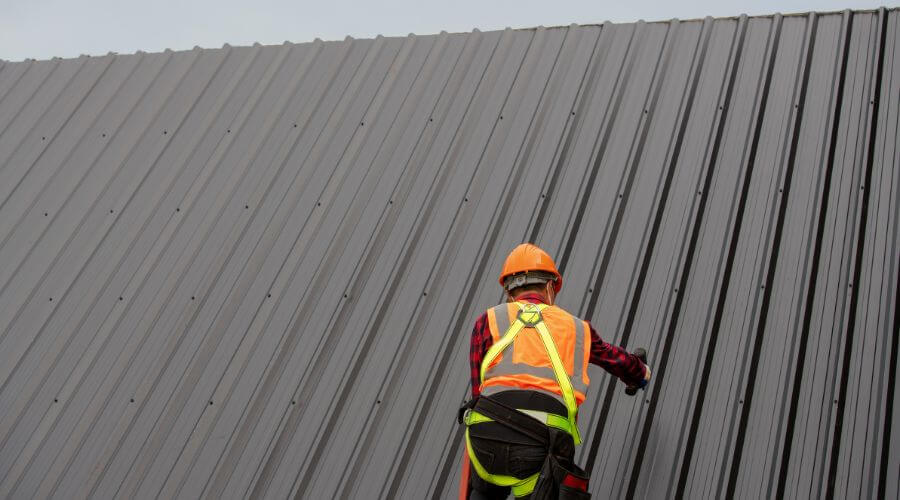 Professional metal roof installation services in Beedeville, AR